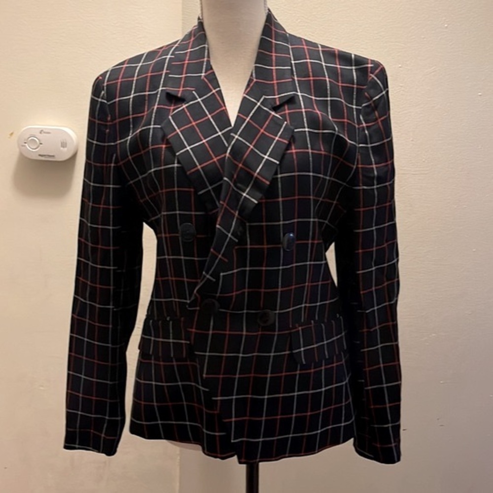 Jones New York Blazer Women size 6